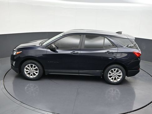 Used 2020 Chevrolet Equinox LS FWD image 16