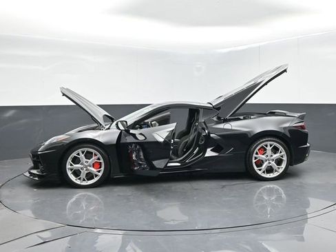 Used 2020 Chevrolet Corvette Stingray Premium Cpe w/ 3LT Preferred Equipment Group RWD image 62