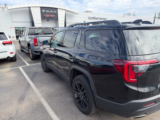 Used 2023 GMC Acadia SLE w/ Driver Convenience Package FWD image 4