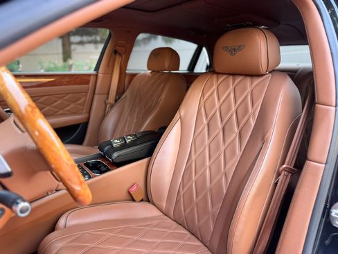 Used 2016 Bentley Flying Spur V8 AWD/4WD image 29