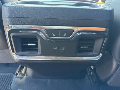 Used 2025 GMC Sierra 3500 Denali Ultimate AWD/4WD image 50