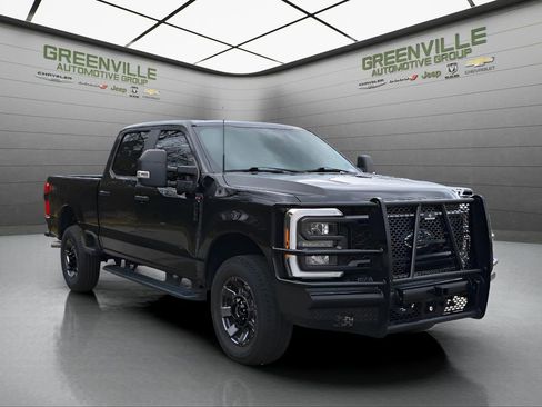 Used 2024 Ford F250 XL w/ STX Appearance Package AWD/4WD image 10