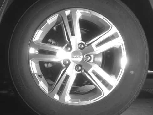 Used 2024 GMC Terrain SLE FWD image 14