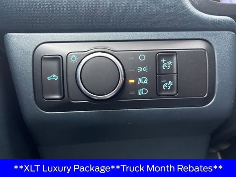 New 2025 Ford Maverick XLT w/ XLT Luxury Package AWD/4WD image 27