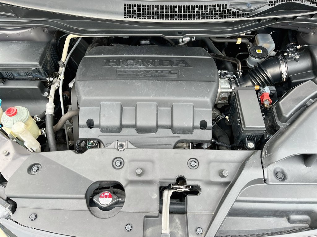Used 2016 Honda Odyssey Touring image 10