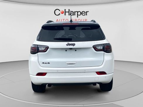 Used 2023 Jeep Compass High Altitude w/ Driver Assist Group I AWD/4WD image 4