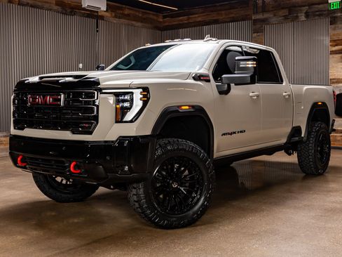 Used 2026 GMC Sierra 2500 AT4X AWD/4WD image 3