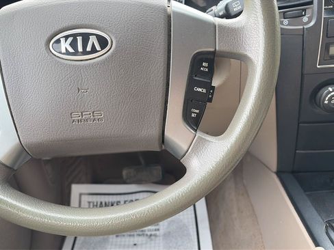 Used 2008 Kia Sorento 4WD image 10