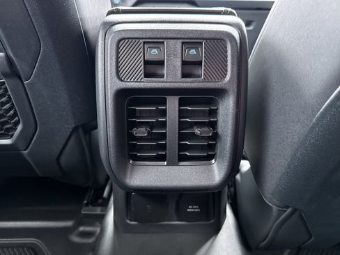 New 2025 Ford Bronco Big Bend w/ Black Diamond Package image 23