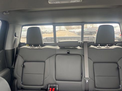 New 2026 GMC Sierra 1500 SLT w/ SLT Premium Plus Package image 22