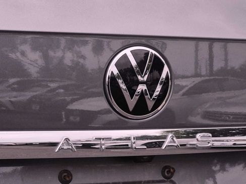Used 2021 Volkswagen Atlas SEL AWD/4WD image 13