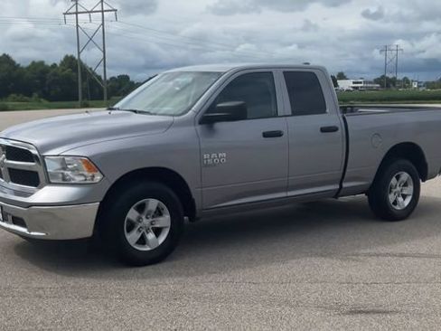 Used 2024 RAM 1500 Classic SLT RWD image 4