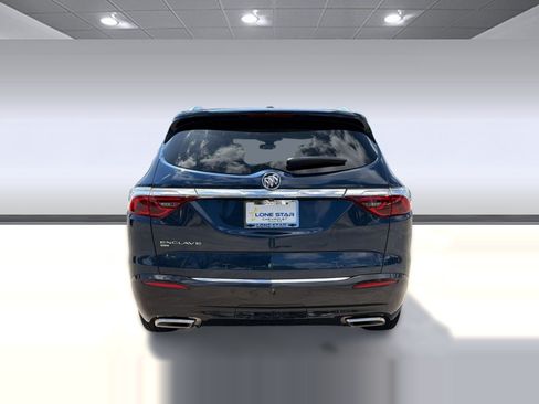 Certified 2023 Buick Enclave Essence AWD/4WD image 10