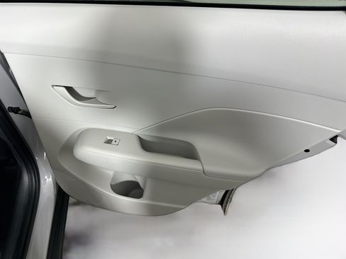 Used 2024 Hyundai Kona SEL FWD image 28