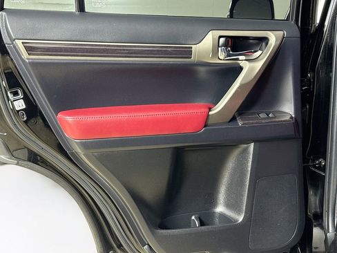 Used 2021 Lexus GX 460 Premium image 23