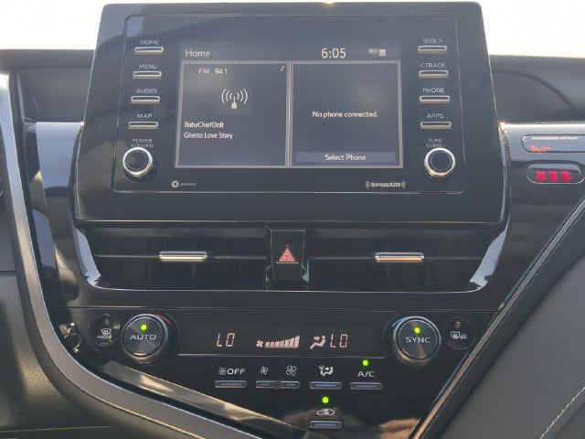 Used 2024 Toyota Camry SE FWD image 23