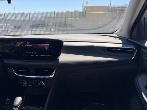 Used 2025 Buick Encore GX Preferred FWD image 34