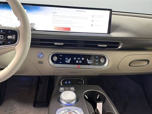 New 2026 Genesis GV60 RWD image 17