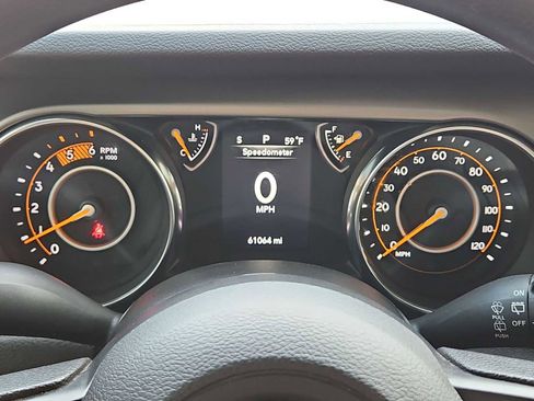 Used 2021 Jeep Wrangler Unlimited Sport image 30