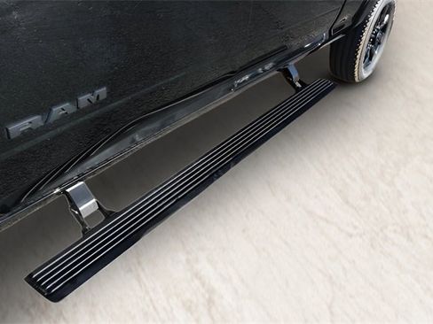 Used 2024 RAM 2500 Limited image 11