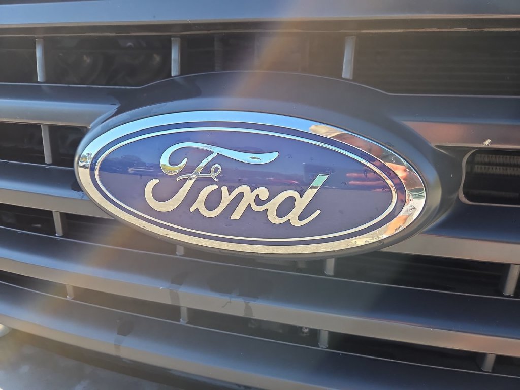 Used 2016 Ford F150 XLT w/ Equipment Group 301A Mid AWD/4WD image 22