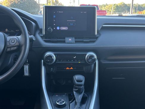 Used 2025 Toyota RAV4 LE image 25