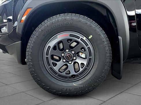New 2026 Nissan Frontier Pro-X image 9