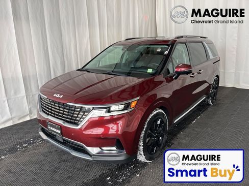 Used 2022 Kia Carnival SX Prestige image 1