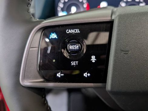 Used 2025 Nissan Murano SL AWD/4WD image 19