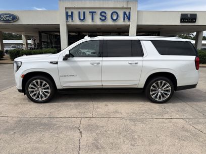 Used 2022 GMC Yukon XL Denali w/ Denali Premium Package