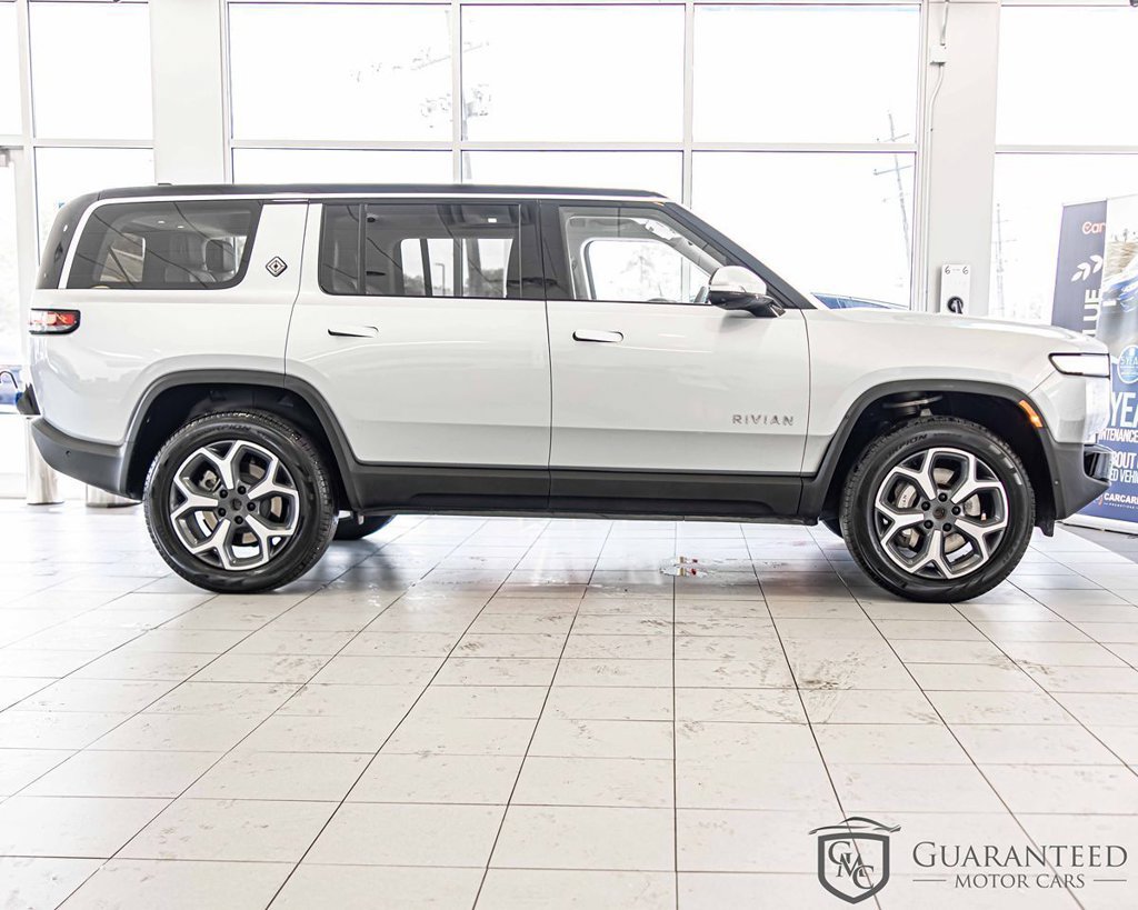 Used 2024 Rivian R1S Adventure Dual AWD/4WD image 11