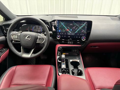 Used 2025 Lexus NX 350h 350h Premium image 27