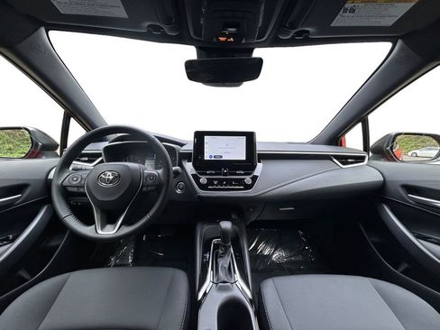Used 2026 Toyota Corolla SE FWD image 13