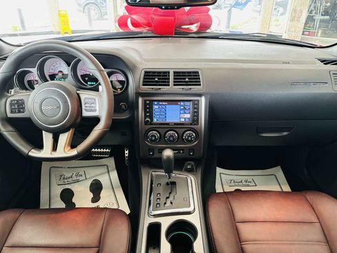 Used 2014 Dodge Challenger R/T RWD image 30