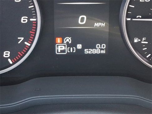 Used 2025 Subaru Crosstrek 2.5i Limited w/ Popular Package #3A image 19