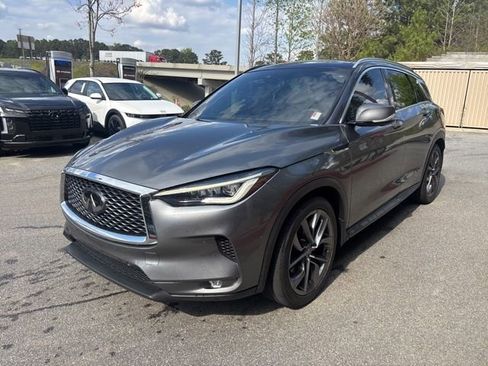 Used 2019 INFINITI QX50 Essential w/ Sensory Package image 3
