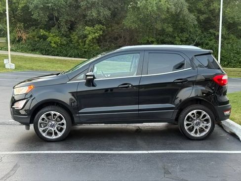 Used 2021 Ford EcoSport Titanium AWD/4WD image 4