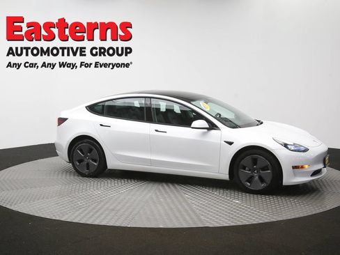 Used 2023 Tesla Model 3 Standard Range RWD image 43