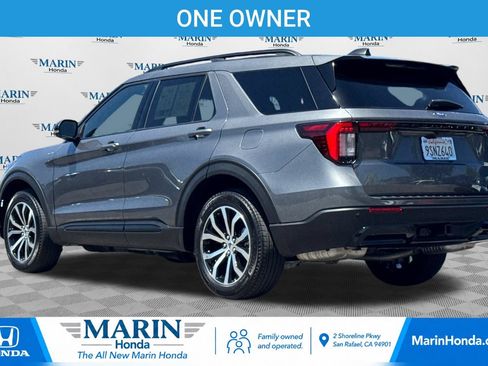 Used 2025 Ford Explorer ST-Line AWD/4WD image 5