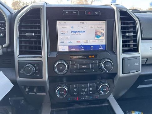 Used 2021 Ford F250 Lariat w/ Chrome Package image 17
