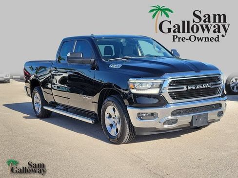 Used 2019 RAM 1500 Big Horn RWD image 1