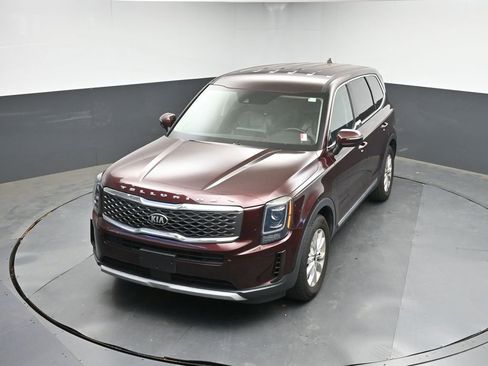 Used 2020 Kia Telluride LX image 18