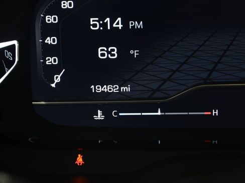 Used 2022 GMC Yukon Denali image 38