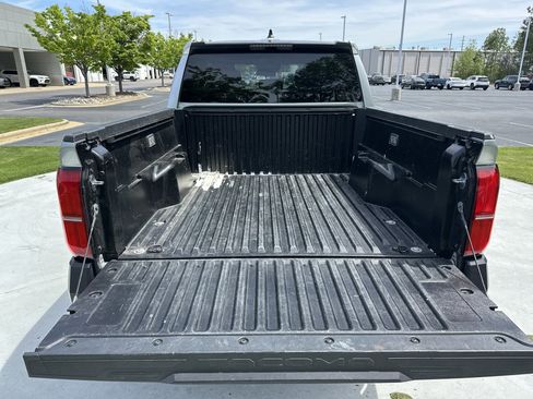 Used 2025 Toyota Tacoma SR image 32