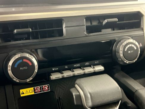 Used 2024 Toyota Tacoma SR5 w/ SR5 Upgrade Package image 27