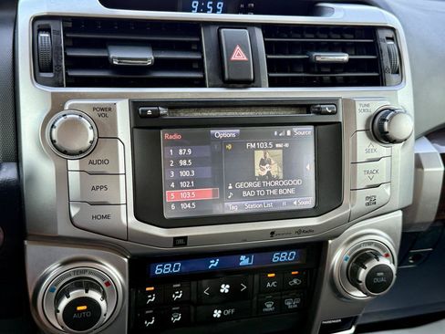 Used 2014 Toyota 4Runner Limited AWD/4WD image 47