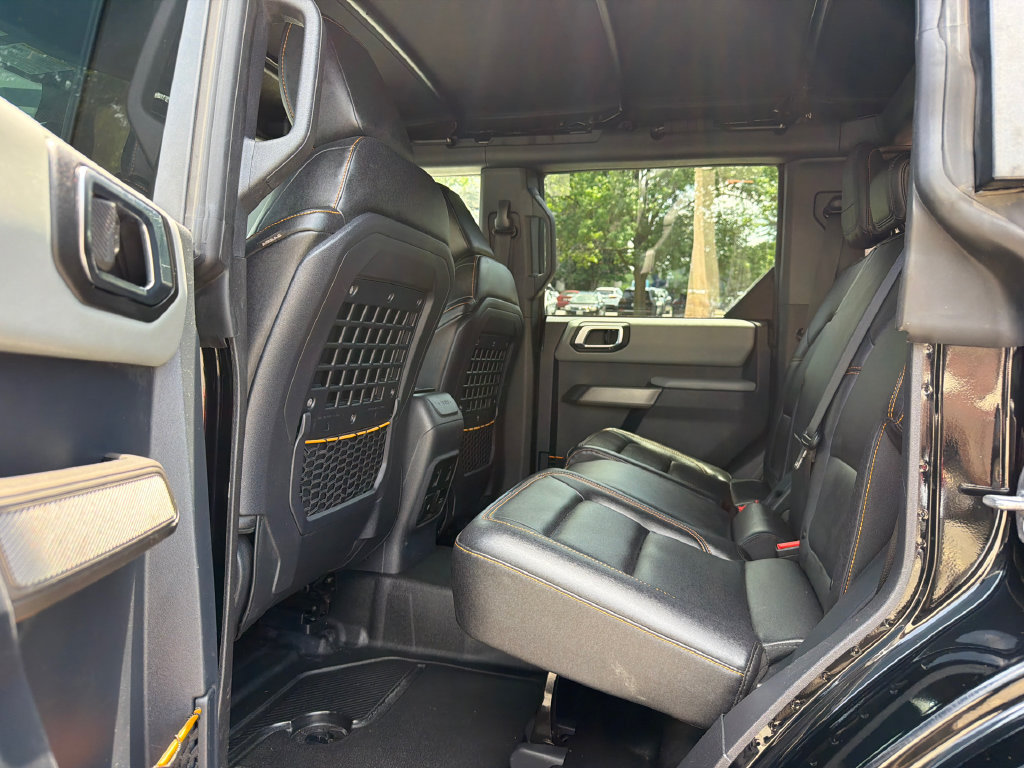 Used 2023 Ford Bronco Badlands AWD/4WD image 17