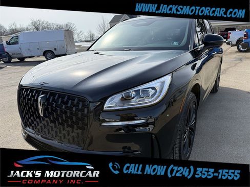 Used 2024 Lincoln Corsair Reserve w/ Equipment Group 201A image 2