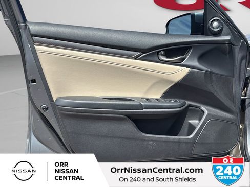 Used 2018 Honda Civic Sport Touring image 18