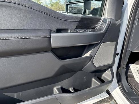 New 2025 Ford F150 Lariat w/ Equipment Group 501A Mid image 12